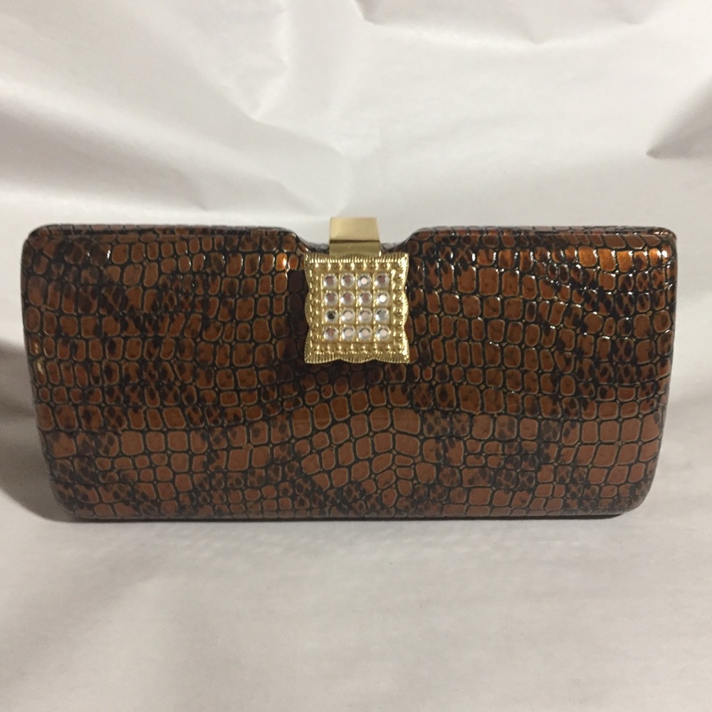 Nwot Rubberized Python Embossed Leather Clutch - image 1